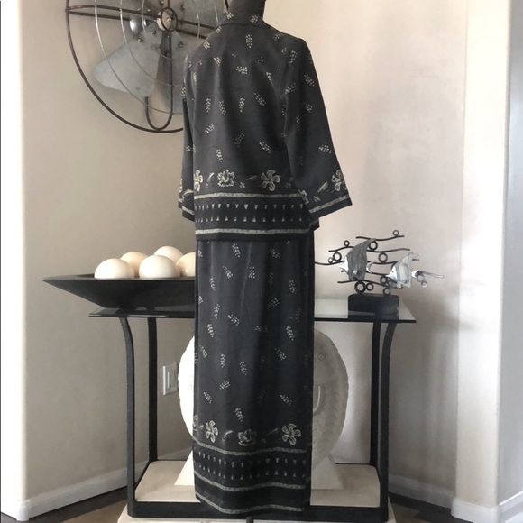 Vintage Tommy‎ Bahama Tropical 100% Silk Skirt & Jacket Mother Of Pearl Buttons - Picture 4 of 8